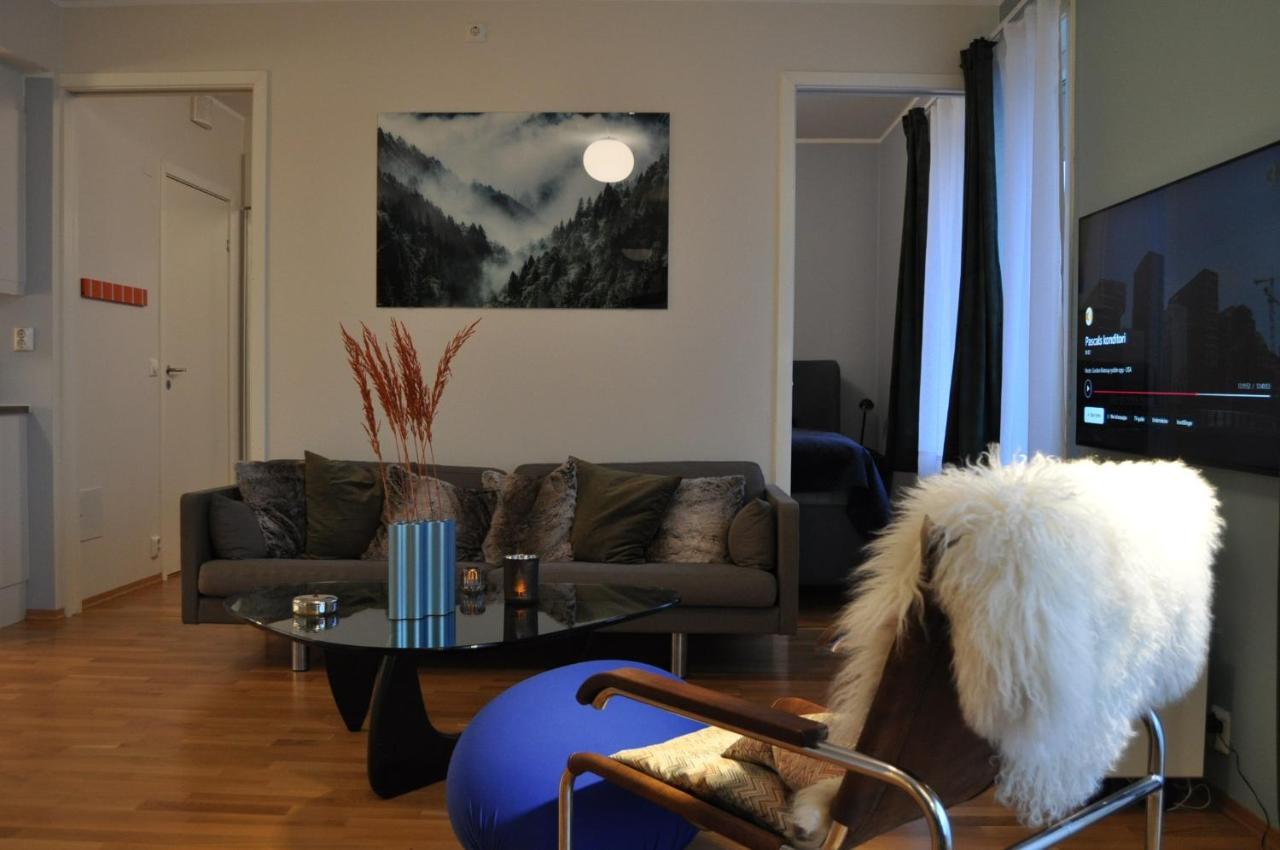 Cozy By The Fjord In Modern Lejlighed